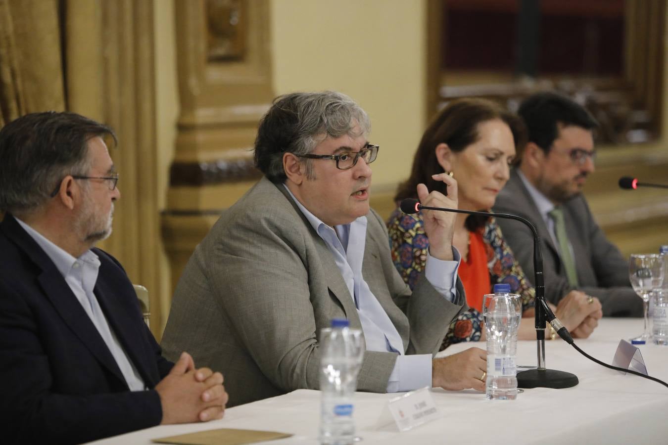 Juan Manuel de Prada en el foro El Templo de Córdoba, en imágenes