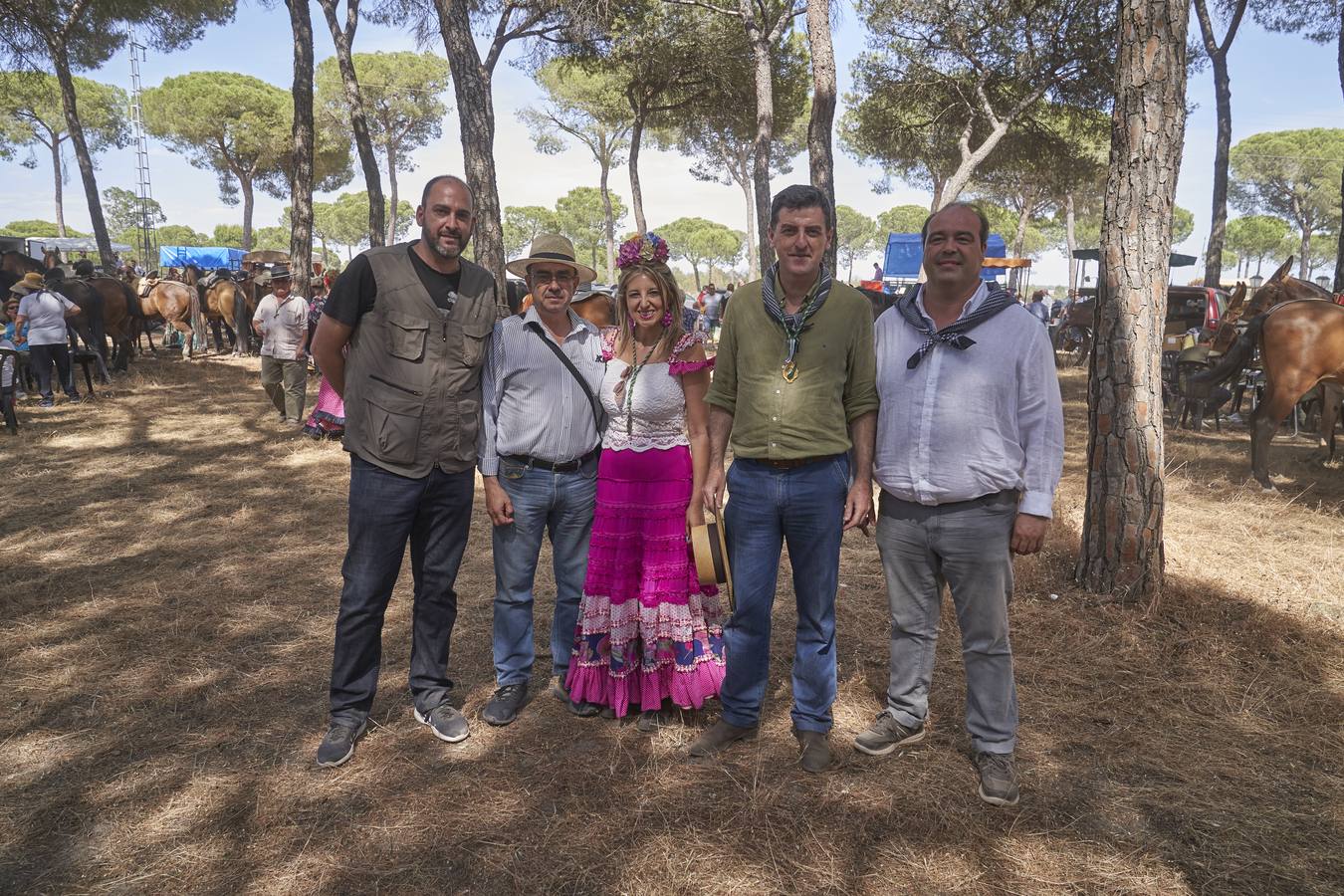 En imágenes, el camino de la Hermandad Matriz hacia la aldea