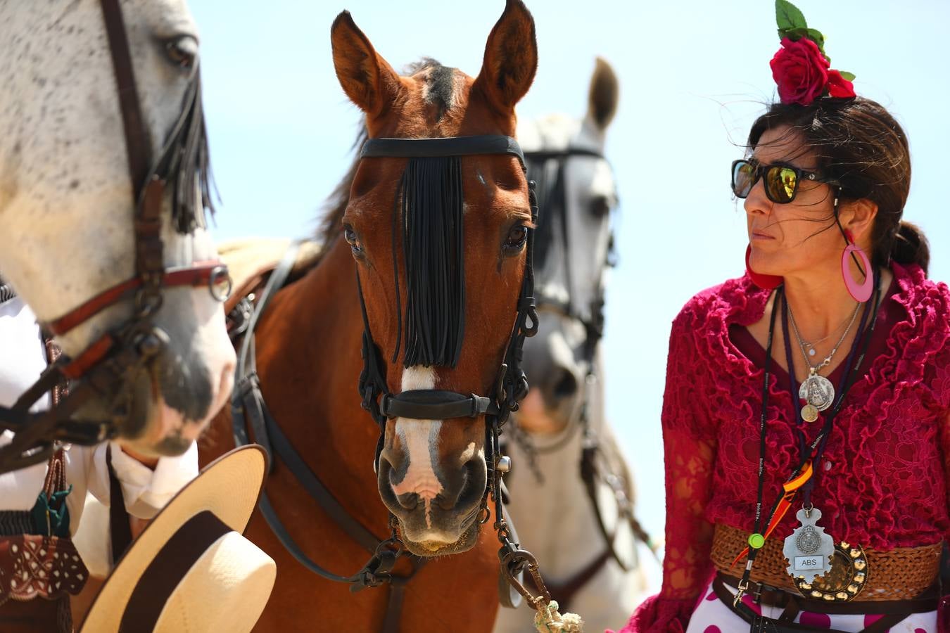 FOTOS: Finaliza el embarque de hermandades gaditanas en Bajo Guía con El Puerto y Jerez