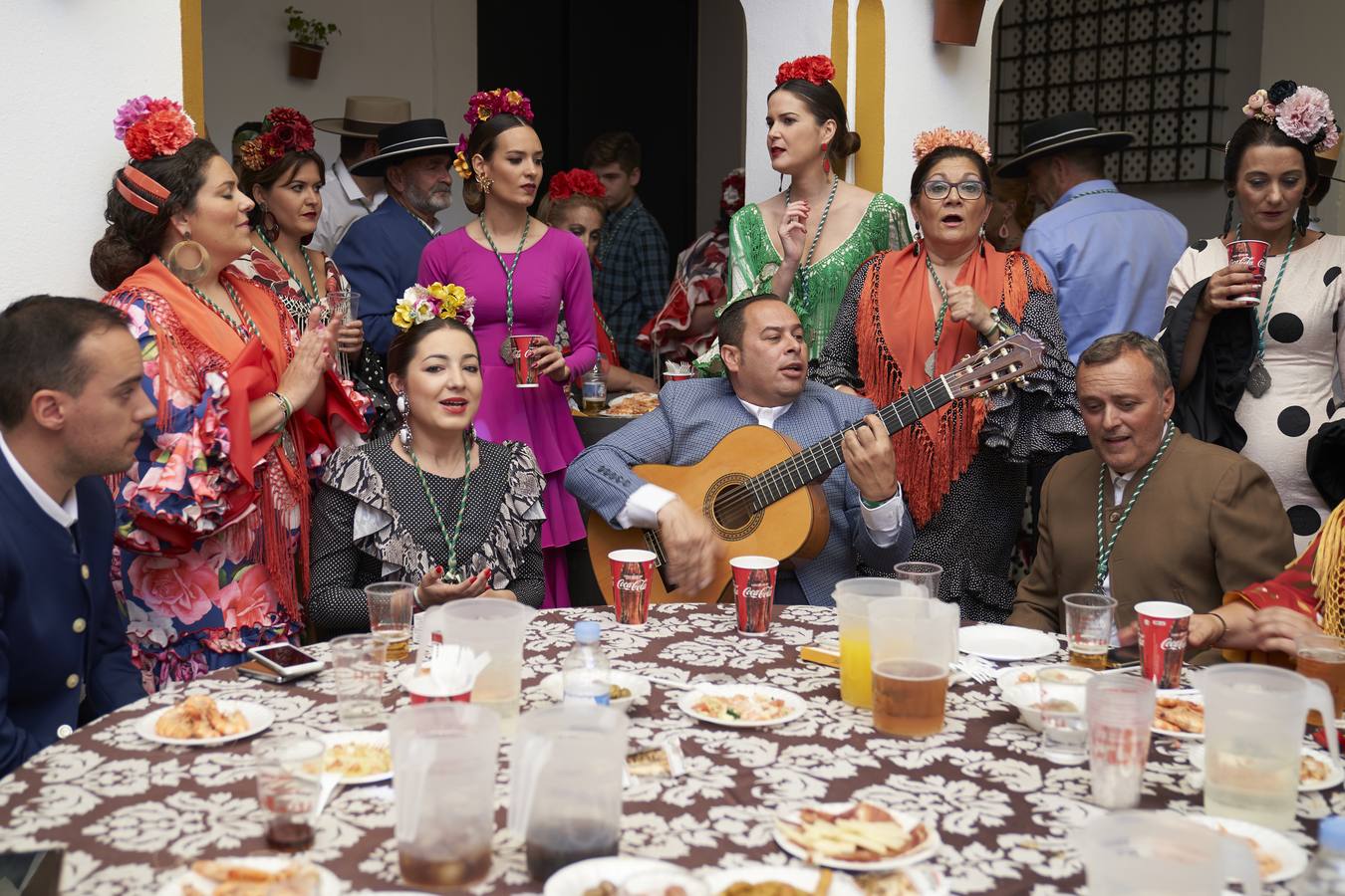 Gran ambiente en la aldea