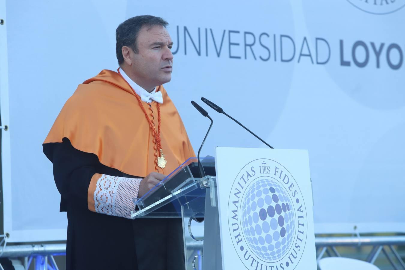 Acto de graduación de la Universidad Loyola en Córdoba, en imágenes