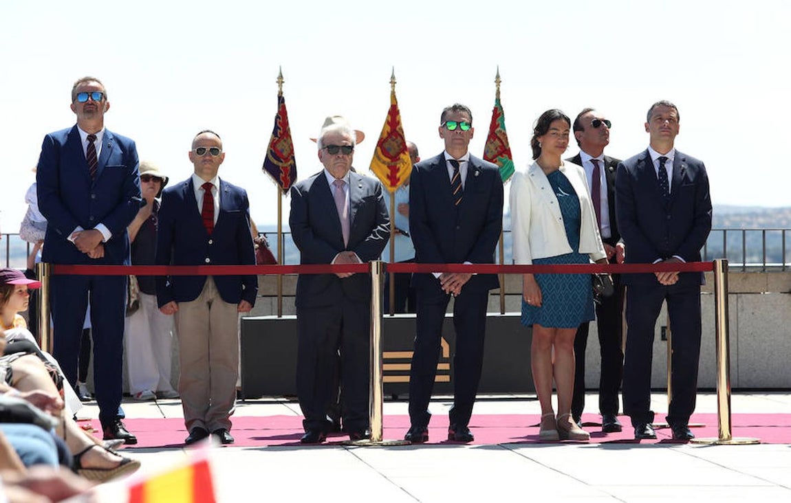 Relevo de la guardia en el Alcázar de Toledo