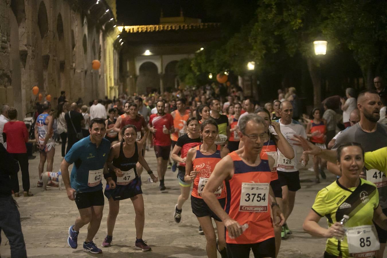 La carrera nocturna de Córdoba, en imágenes