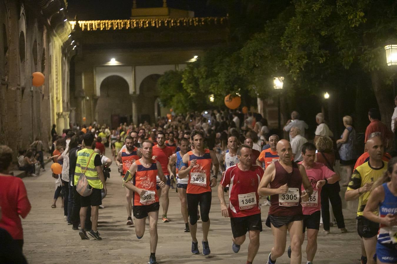 La carrera nocturna de Córdoba, en imágenes