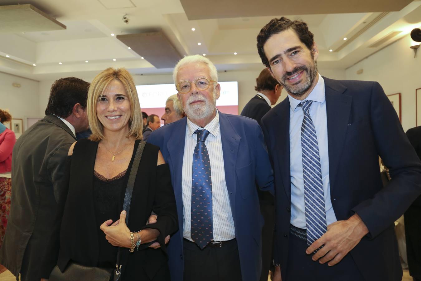 Rocío Faure, Ricardo Serra y Lucas Fernández de Bobadilla