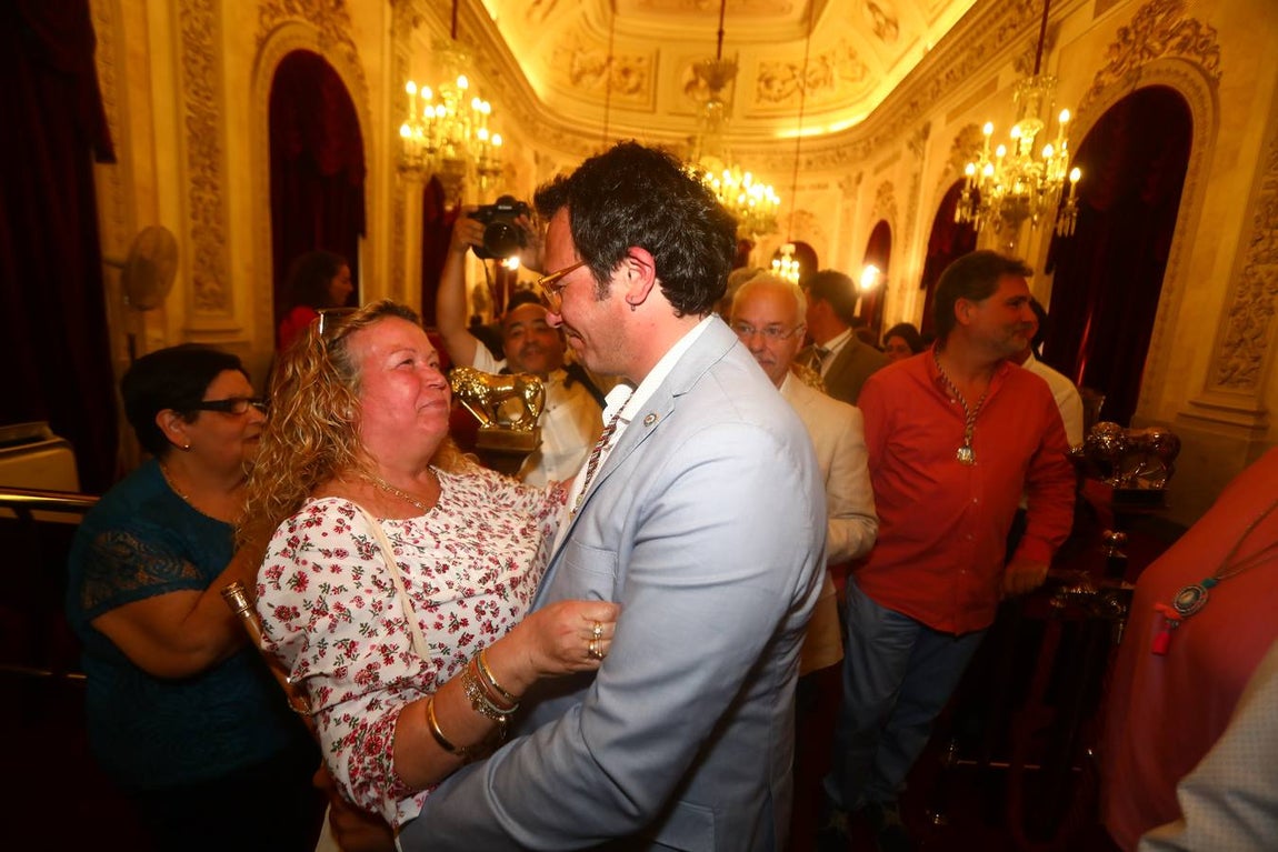 Fotos: Kichi, reelegido alcalde de Cádiz para los próximos cuatro años