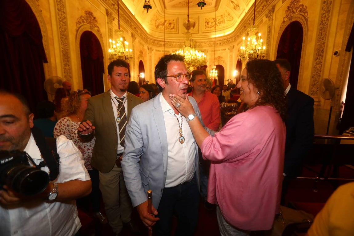 Fotos: Kichi, reelegido alcalde de Cádiz para los próximos cuatro años