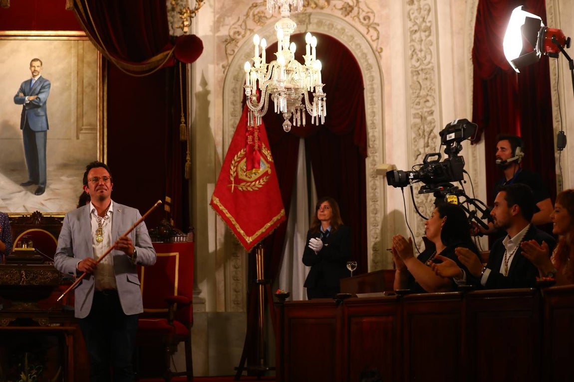 Fotos: Kichi, reelegido alcalde de Cádiz para los próximos cuatro años