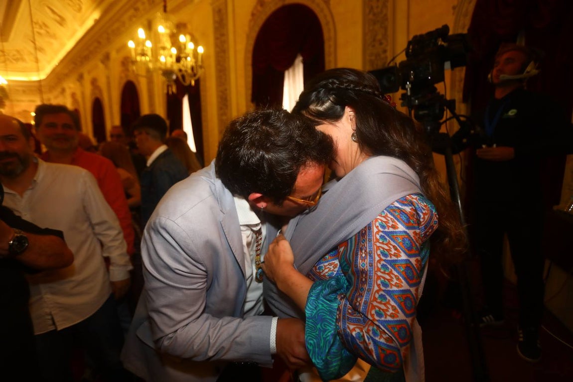 Fotos: Kichi, reelegido alcalde de Cádiz para los próximos cuatro años