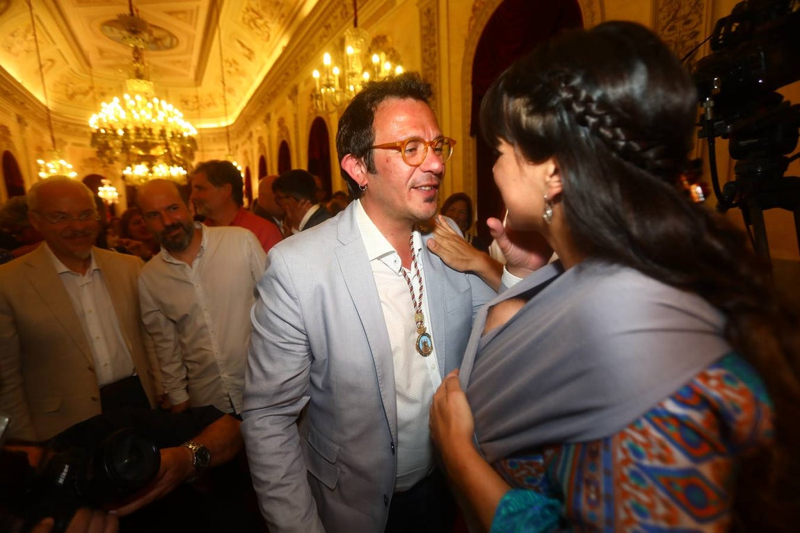 Fotos: Kichi, reelegido alcalde de Cádiz para los próximos cuatro años