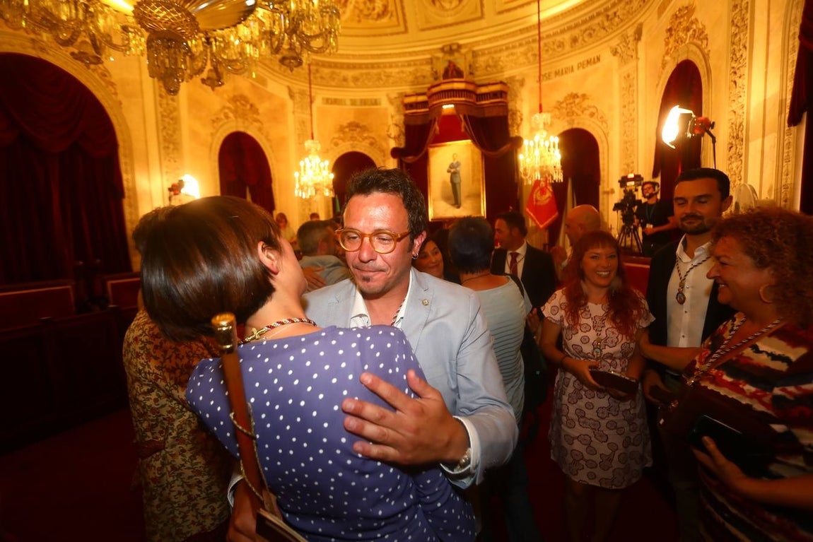 Fotos: Kichi, reelegido alcalde de Cádiz para los próximos cuatro años
