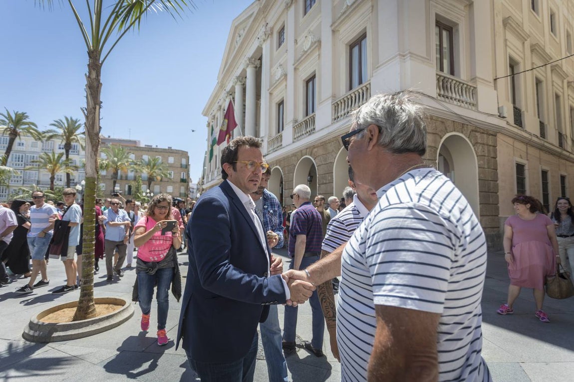 Fotos: Kichi, reelegido alcalde de Cádiz para los próximos cuatro años