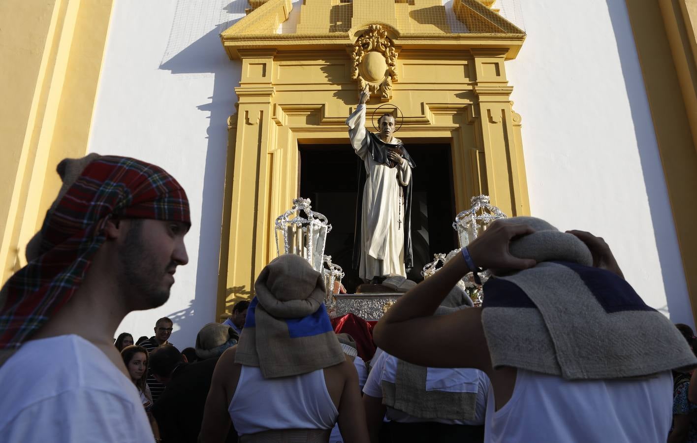 La procesión de San Vicente Ferrer en Córdoba, en imágenes