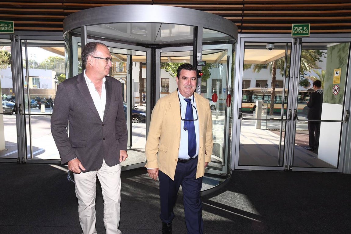 Ambiente en &#039;La Mirada económica&#039; de La Voz de Cádiz y ABC