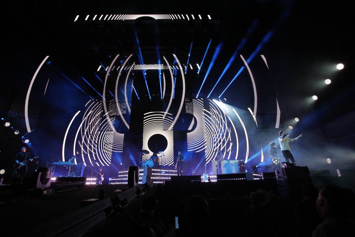 En imágenes, el concierto de Manuel Carrasco en el estadio Benito Villamarín de Sevilla