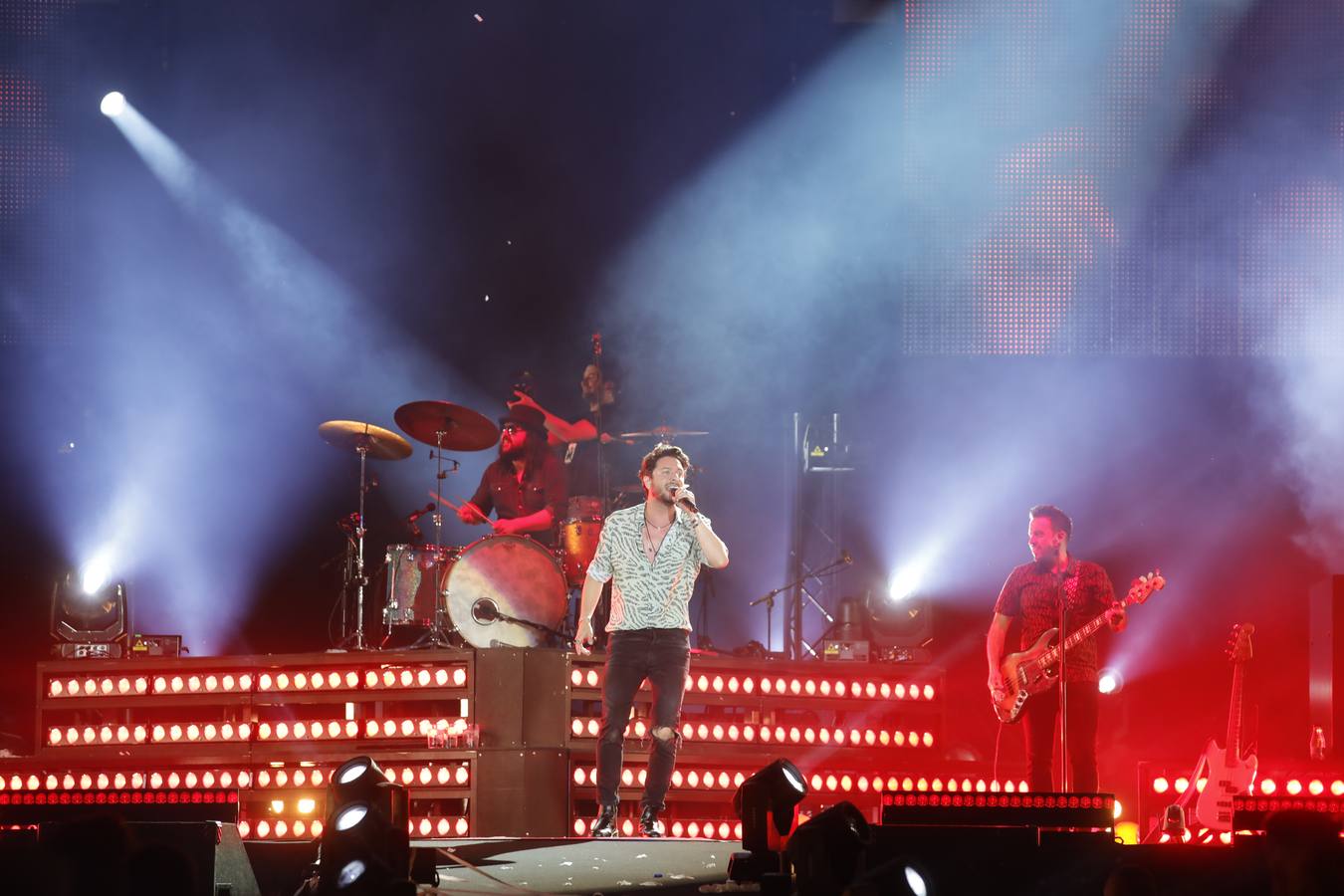 En imágenes, el concierto de Manuel Carrasco en el estadio Benito Villamarín de Sevilla