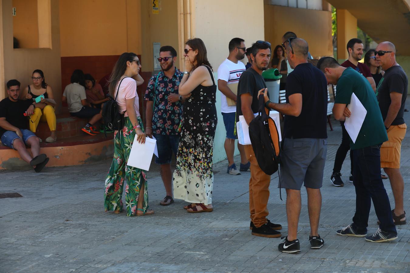 Más de 4.200 aspirantes se presentan a las oposiciones al Cuerpo de Maestros en Cádiz