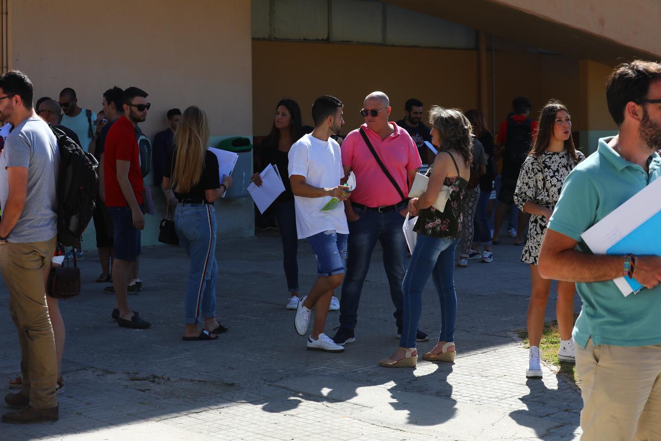 Más de 4.200 aspirantes se presentan a las oposiciones al Cuerpo de Maestros en Cádiz