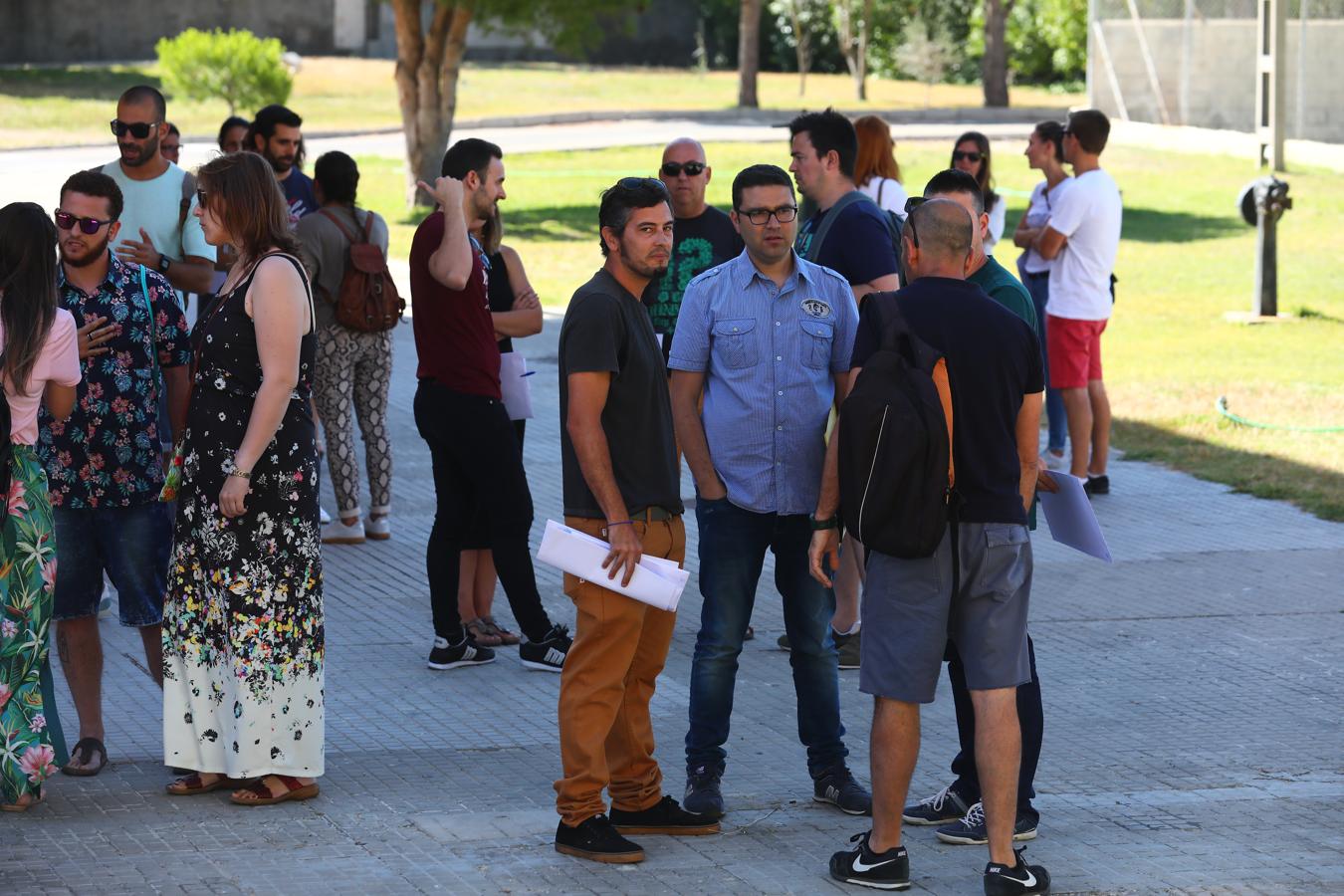 Más de 4.200 aspirantes se presentan a las oposiciones al Cuerpo de Maestros en Cádiz