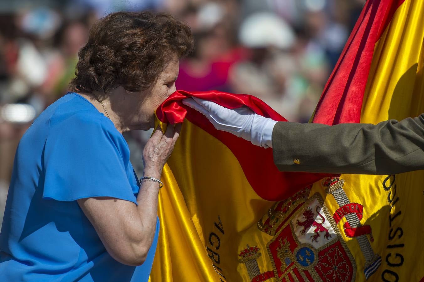 Jura de bandera civil en Gines