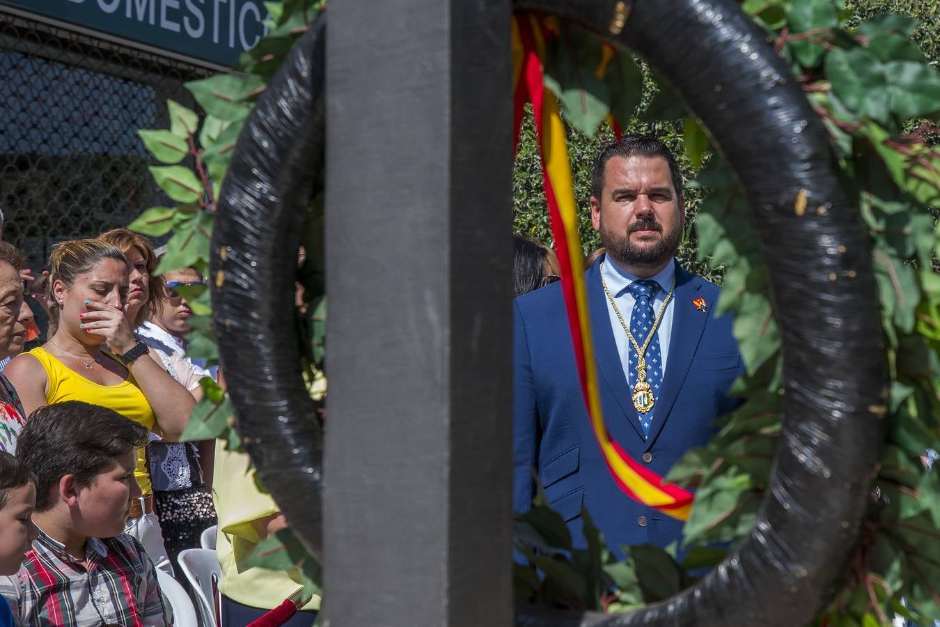 Jura de bandera civil en Gines