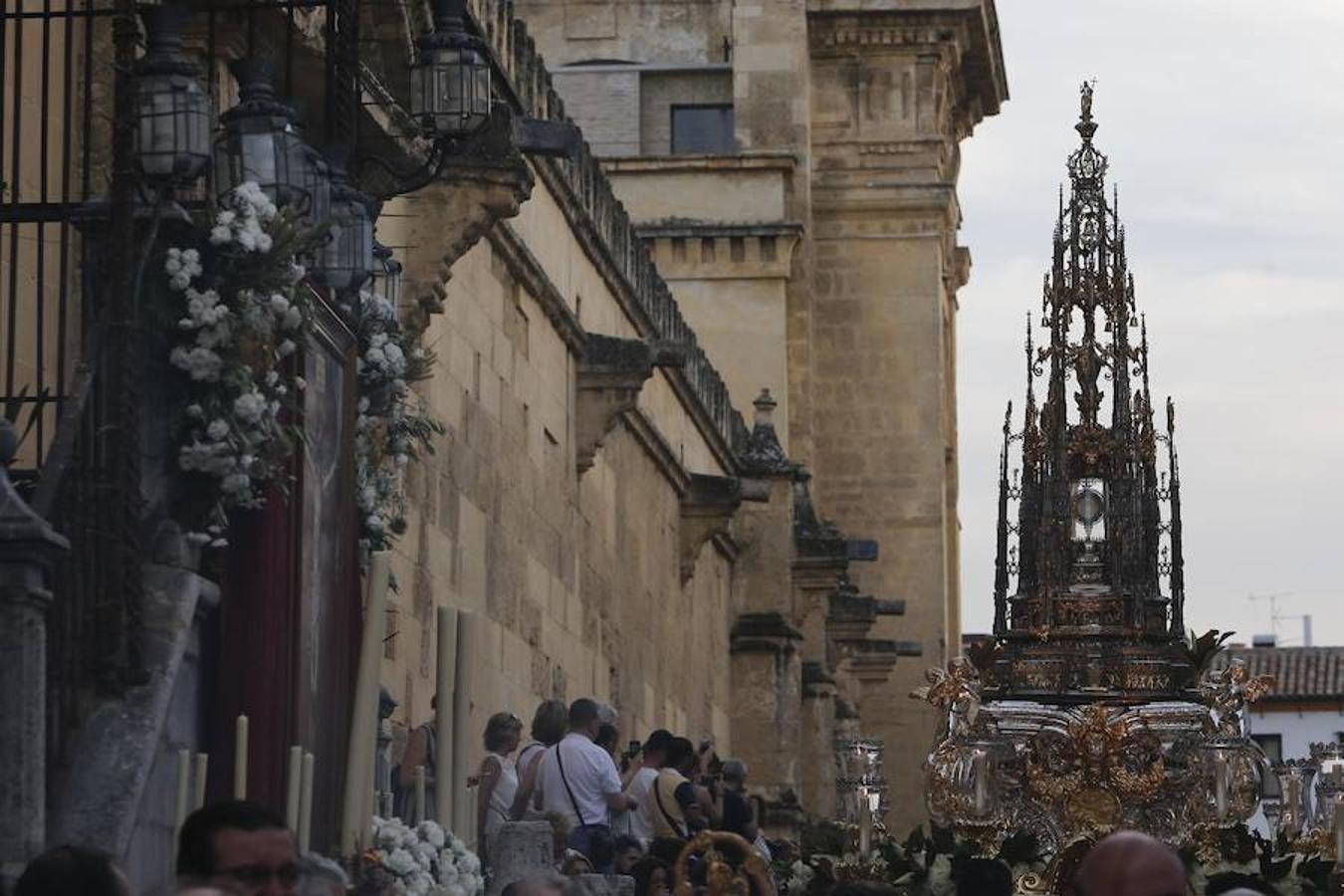 La procesión del Corpus Christi en Córdoba, en imágenes