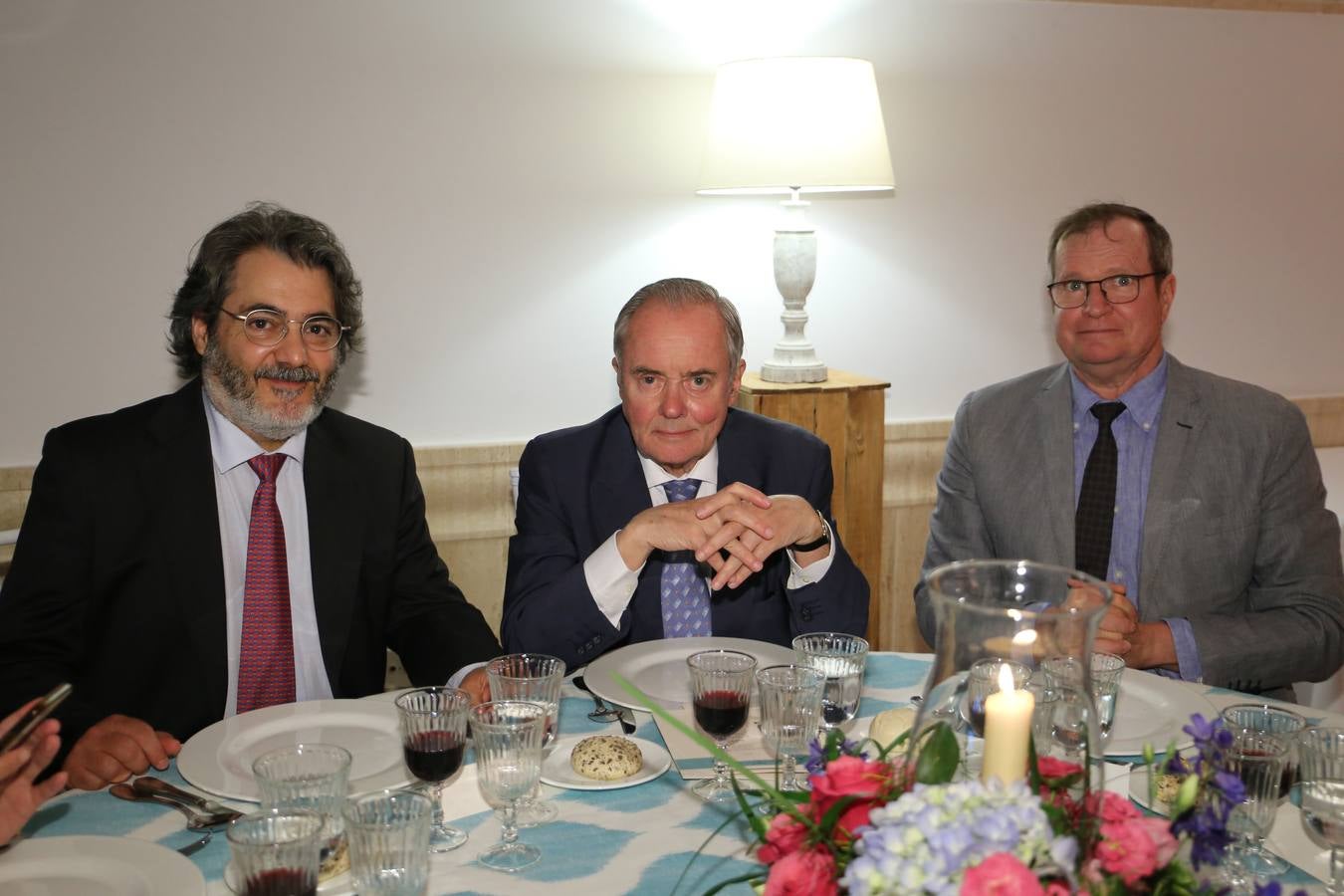 Cena homenaje a Juan Eslava Galán, ganador del XIX Premio Joaquín Romero Murube (y II)