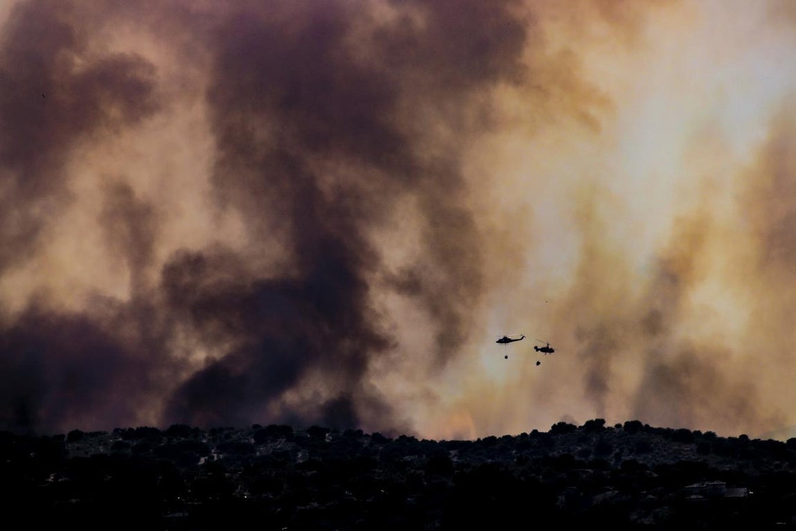 Las imágenes del incendio de la urbanización Montesión de Toledo