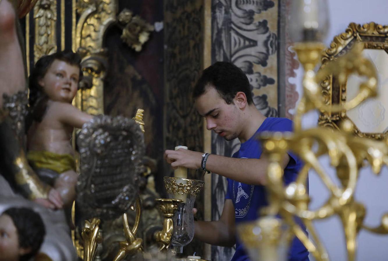 En imágenes, los preparativos de la procesión por el Año Jubilar del Sagrado Corazón