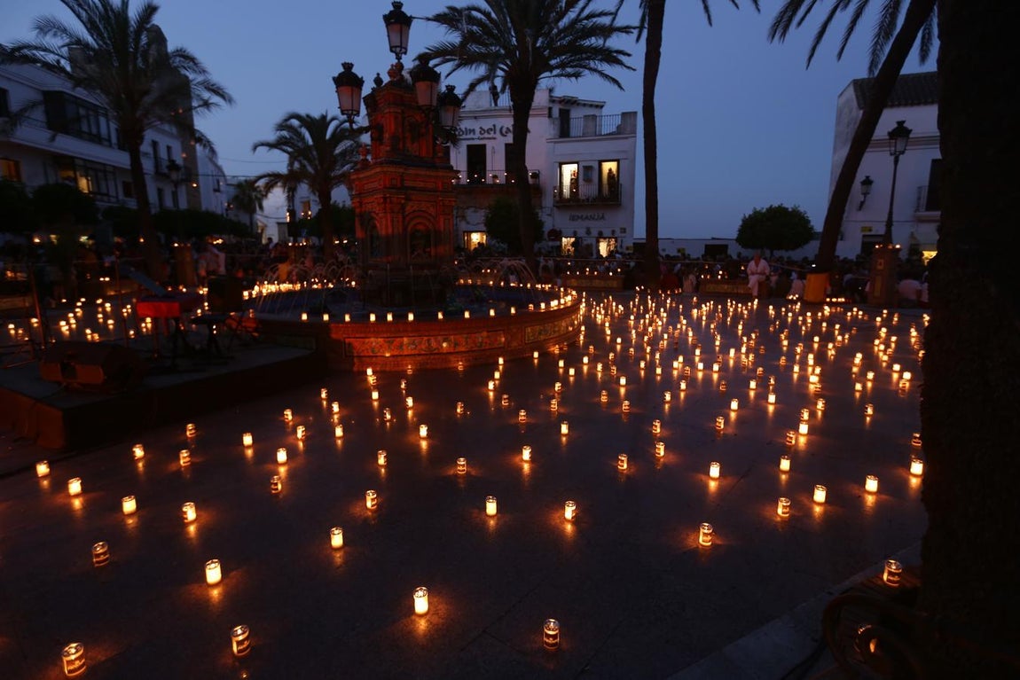 Fotos: Noche de las Velas en Vejer