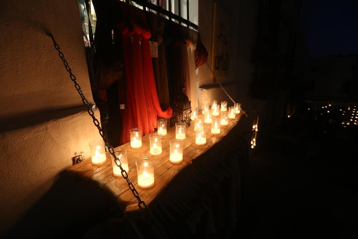 Fotos: Noche de las Velas en Vejer