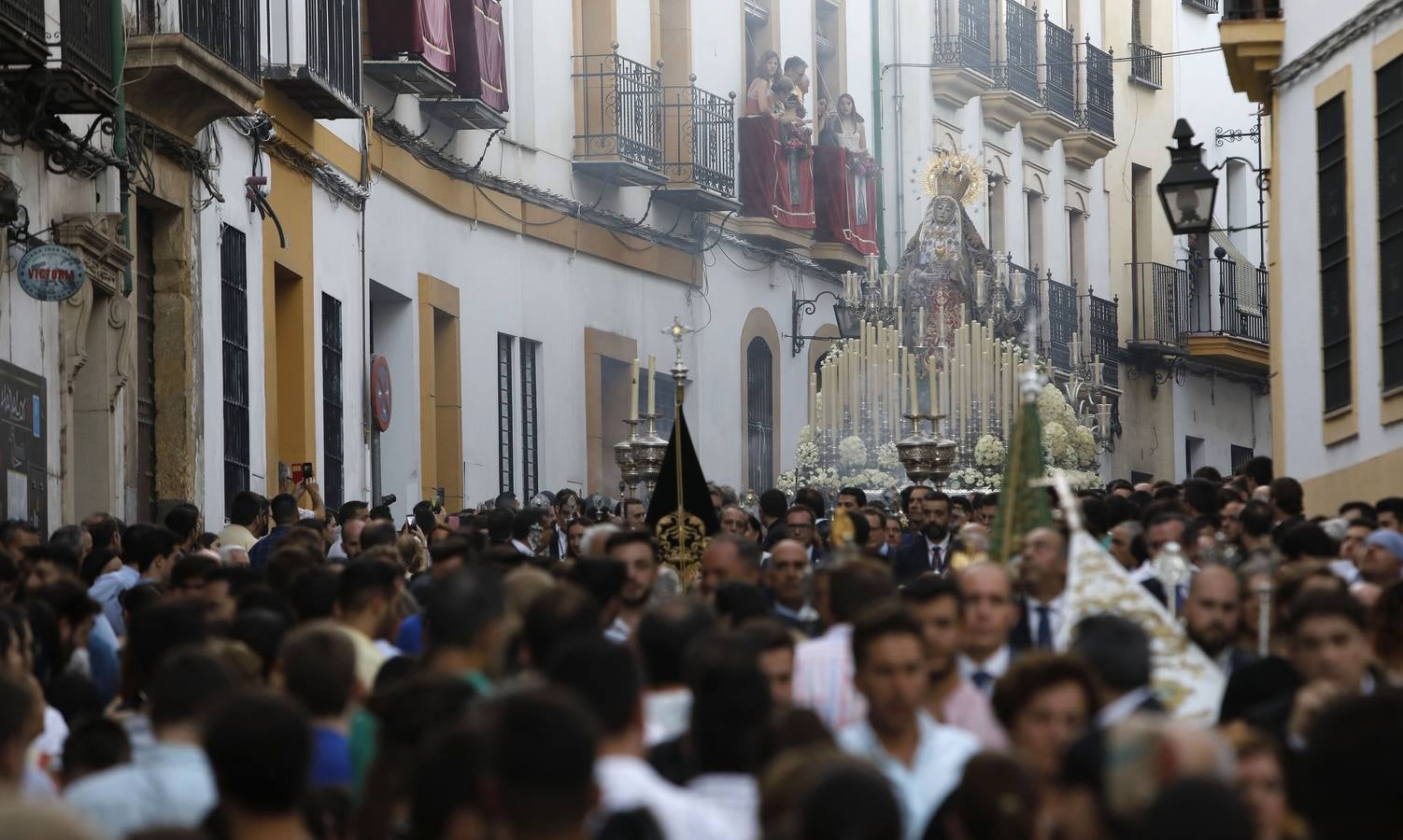 La procesión jubilar del Sagrado Corazón de Jesús en Córdoba, en imágenes