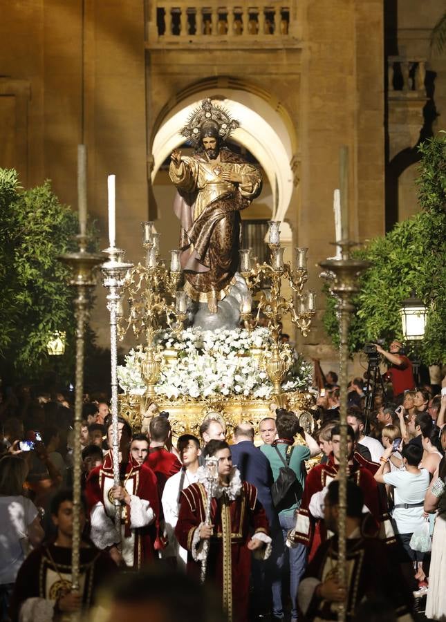 La procesión jubilar del Sagrado Corazón de Jesús en Córdoba, en imágenes