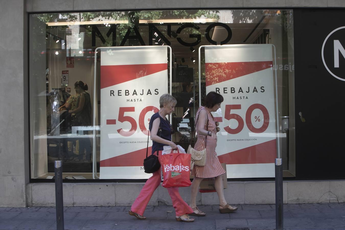 Las rebajas de verano en Córdoba, en imágenes