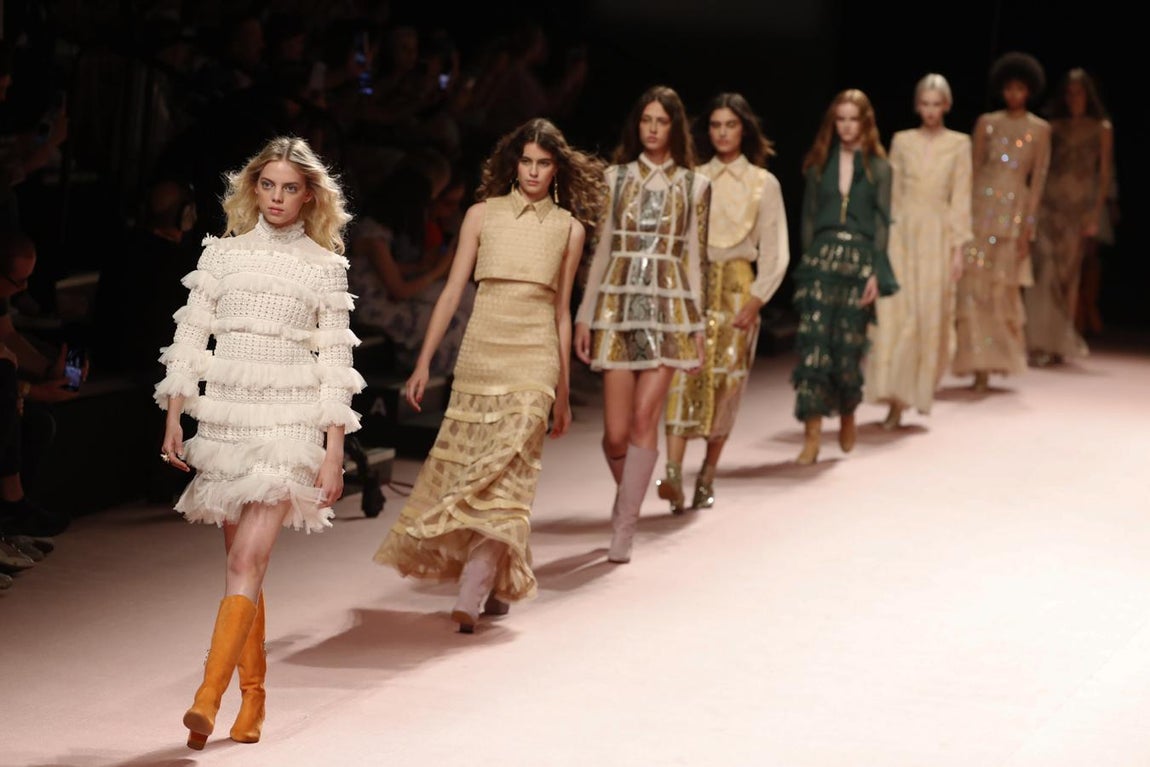 El desfile de Teresa Helbig en la MBFW, en imágenes