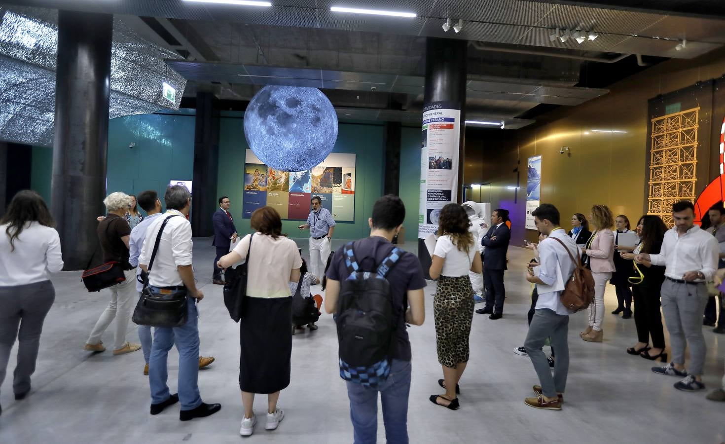 CaixaForum celebra con Tintín la llegada del hombre a la Luna