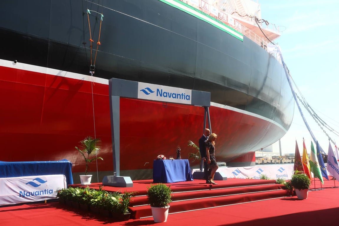 FOTOS: La entrega del petrolero &#039;Monte Ulía&#039; en Navantia