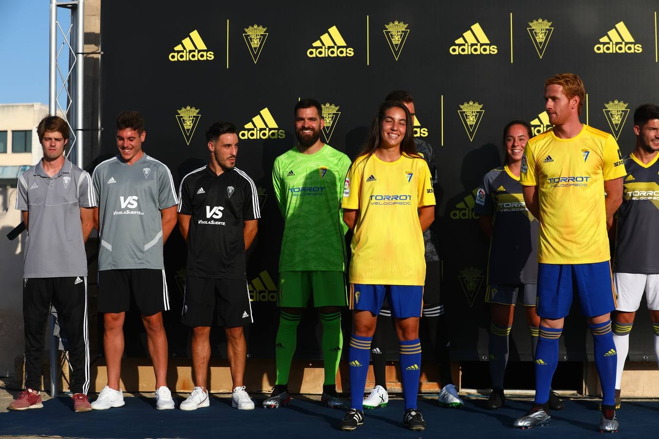 FOTOS: Presentación de la equipación del Cádiz CF 2019-2020