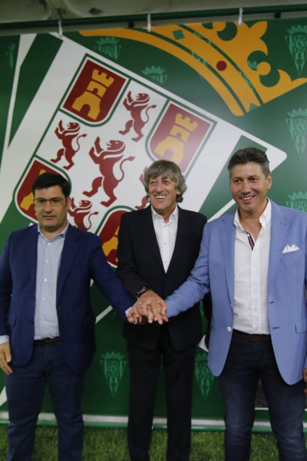 El día uno de Enrique Martín, en imágenes