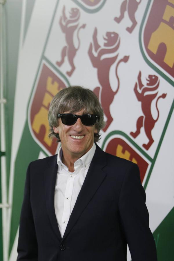 El día uno de Enrique Martín, en imágenes