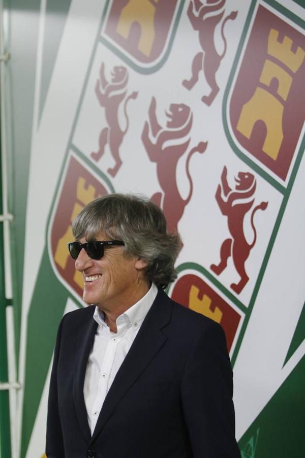 El día uno de Enrique Martín, en imágenes