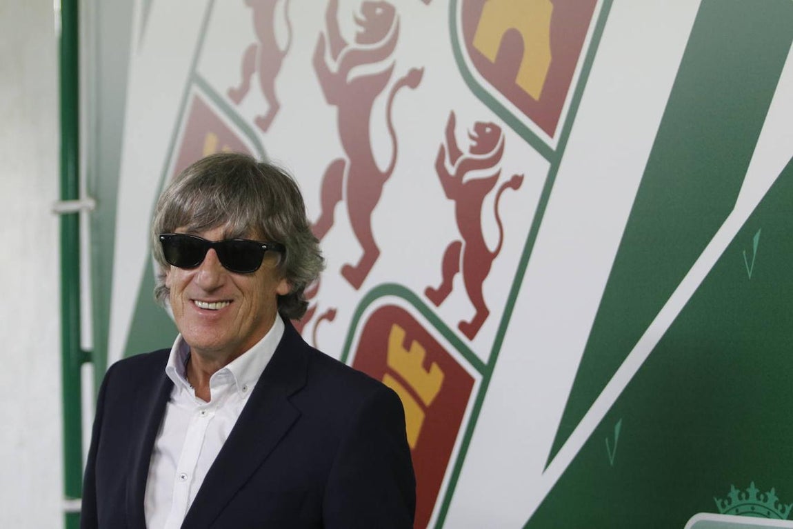 El día uno de Enrique Martín, en imágenes