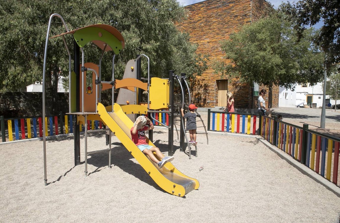 En imágenes, un paseo por Santa María de Trassierra