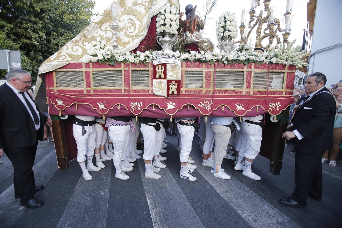 La procesión de la Virgen del Carmen de Puerta Nueva en Córdoba, en imágenes