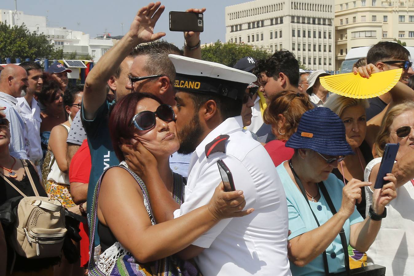 Elcano concluye en Cádiz su 91º crucero de instrucción