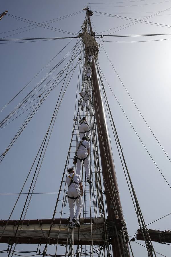 Elcano concluye en Cádiz su 91º crucero de instrucción