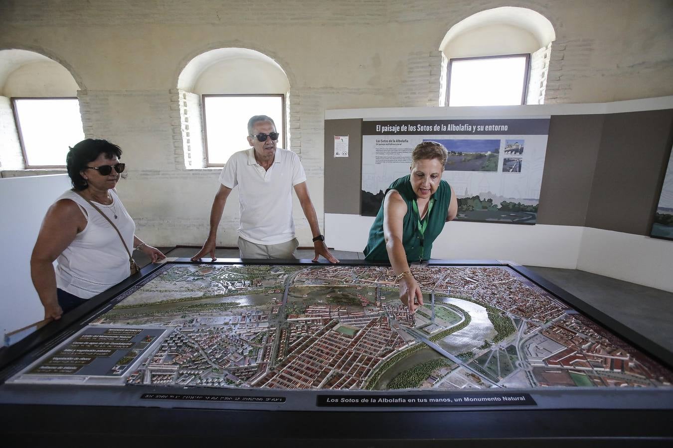 Paseo por el Molino de San Antonio y Martos, en imágenes