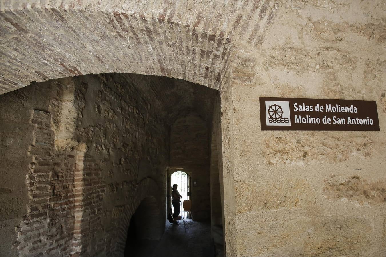 Paseo por el Molino de San Antonio y Martos, en imágenes