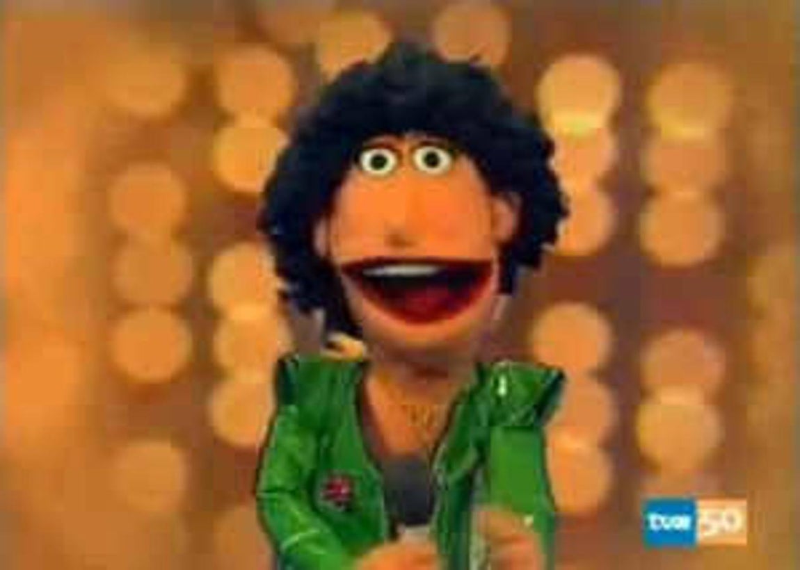 Horacio Pinchadiscos. Era del DJ del programa juvenil «Dabadabadá» presentado por Mayra Gómez Kemp.