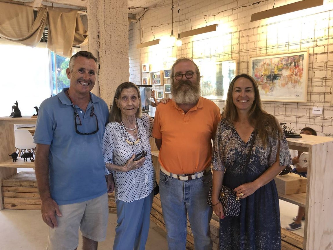 Javi Soto, Gaudalupe Díez, Guillermo Revuelta y Maribel Vergara. 